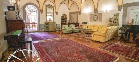 Квартира с 5 комнатами в Прато, Италия № 21893 78