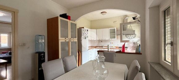 Apartamento de 3 dormitorios en Ivrea, Italy No. 124675 8