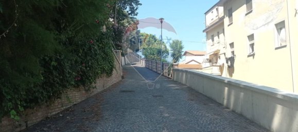 Квартира с 6 спальнями в Франкавилла аль Маре, Италия № 326621 14