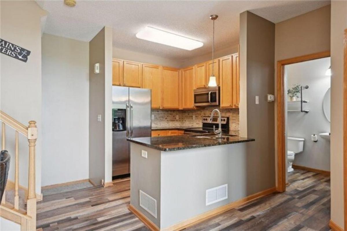 2 bedrooms House in Maple Grove, USA No. 378215