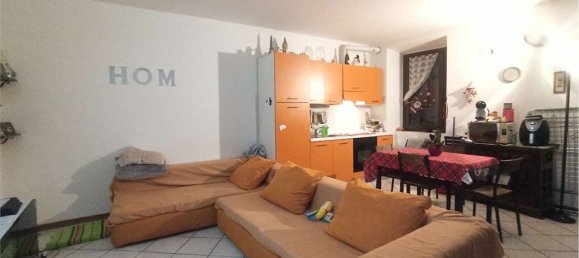 2غرفة شقة في Villa Guardia, Italy رقم 153197 5