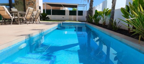 3 bedrooms Villa in Alicante, Spain No. 176548 15