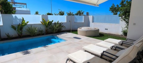 3 bedrooms Villa in Alicante, Spain No. 176548 13