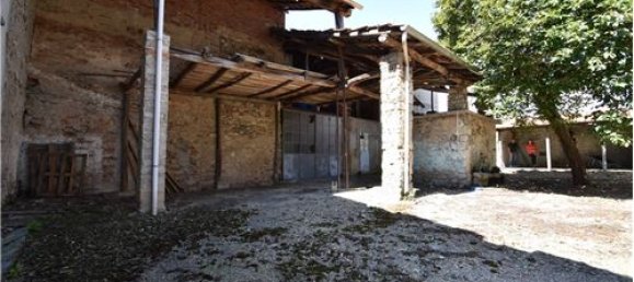 Casa de 3 dormitorios en Gozzano, Italy No. 279258 5