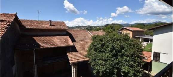 Casa de 3 dormitorios en Gozzano, Italy No. 279258 10