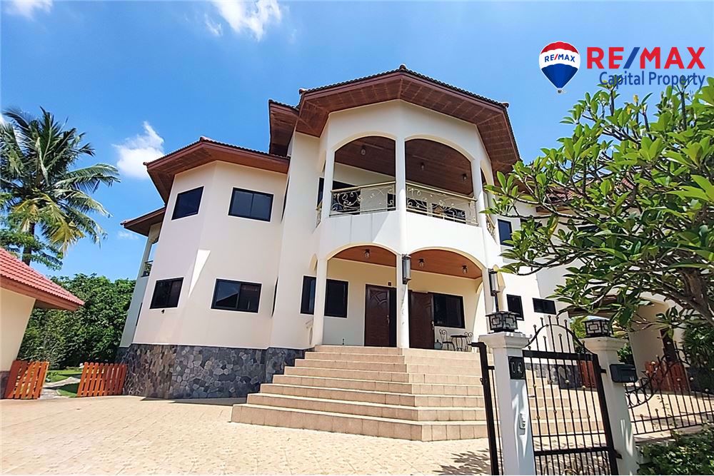 5 Schlafzimmer Cafe / Restaurant in Pattaya, Thailand, Nr. 11739