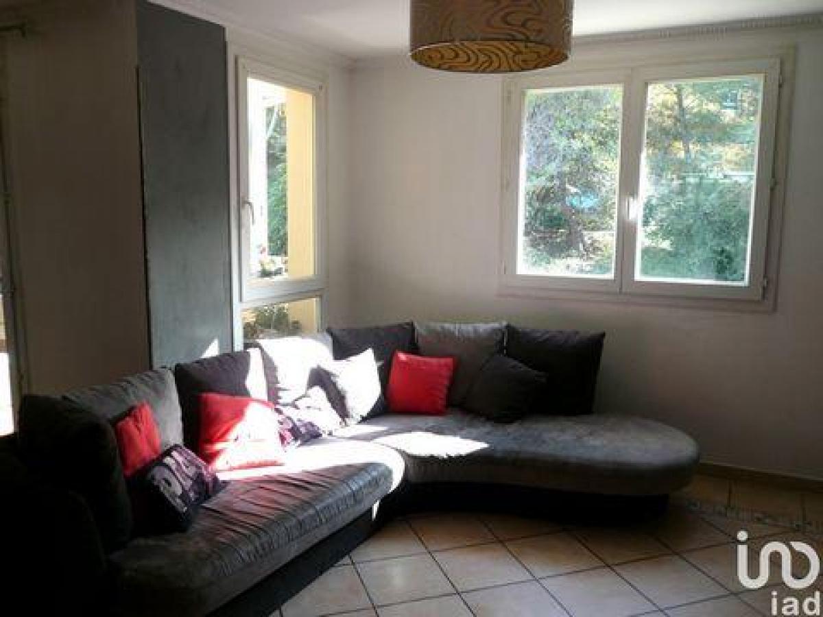 Кондоминиум  с 3 спальнями в Кантарон, Франция № 15510