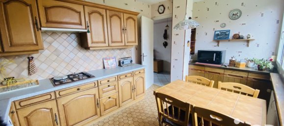 Casa de 3 dormitorios en Loos, France No. 216087 8