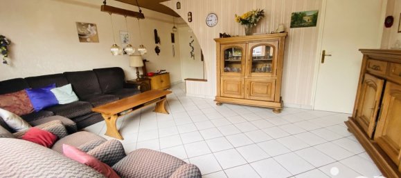 Casa de 3 dormitorios en Loos, France No. 216087 2