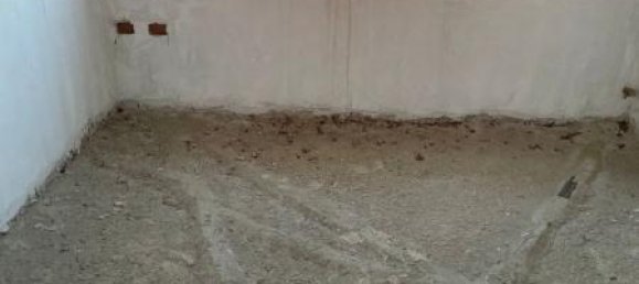 5 rooms Apartment in Villa di Briano, Italy No. 234033 4