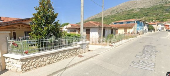 Terreno en Avezzano, Italy 720 m² No. 251119 3