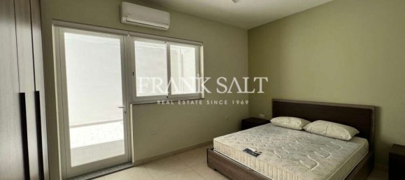 3 bedrooms Apartment in San Gwann, Malta No. 9552 12