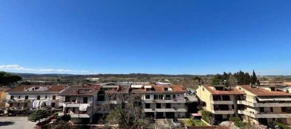 5 rooms Apartment in Certaldo, Italy No. 79192 3