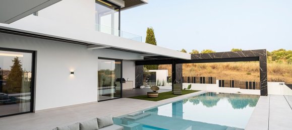 Villa de 6 dormitorios en El Paraiso, Spain No. 179031 38