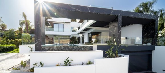 Villa de 6 dormitorios en El Paraiso, Spain No. 179031 44