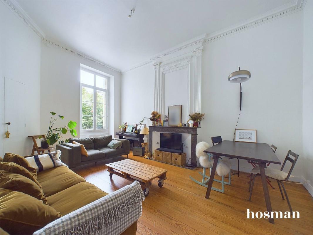 2 Schlafzimmer Wohnung in Bordeaux, France, Nr. 358062