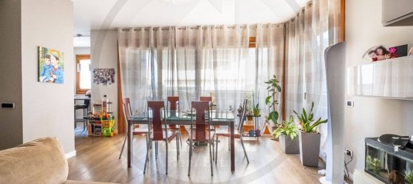 Квартира с 2 спальнями в Лоди, Италия № 323416 24