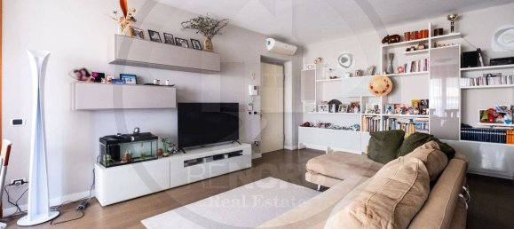 Квартира с 2 спальнями в Лоди, Италия № 323416 20