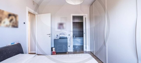 Квартира с 2 спальнями в Лоди, Италия № 323416 2