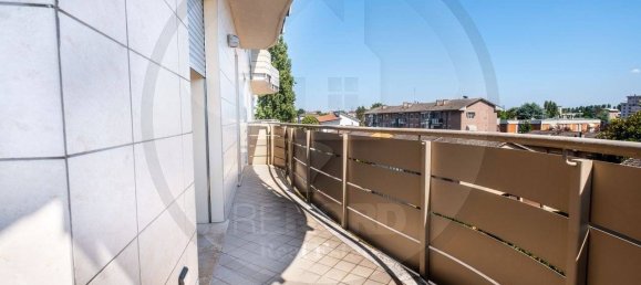 Квартира с 2 спальнями в Лоди, Италия № 323416 35