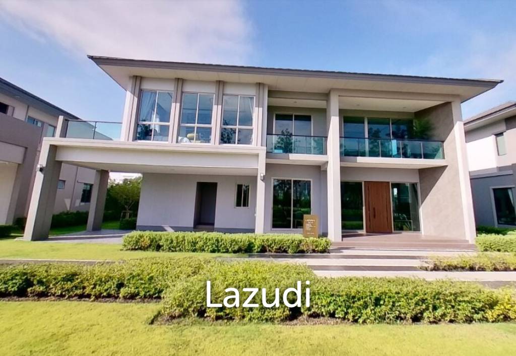 4 bedrooms Cafe / restaurant in Bangkok, Thailand No. 24222