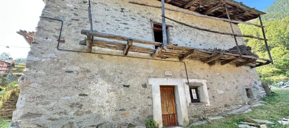 Studio in Casteldelfino, Italy No. 281578 3