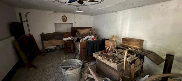 Studio in Casteldelfino, Italy No. 281578 11