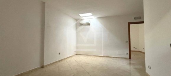 2 rooms Apartment in Bari, Italy No. 28189 6