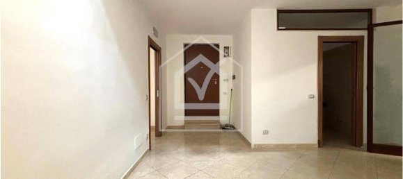 2 rooms Apartment in Bari, Italy No. 28189 8
