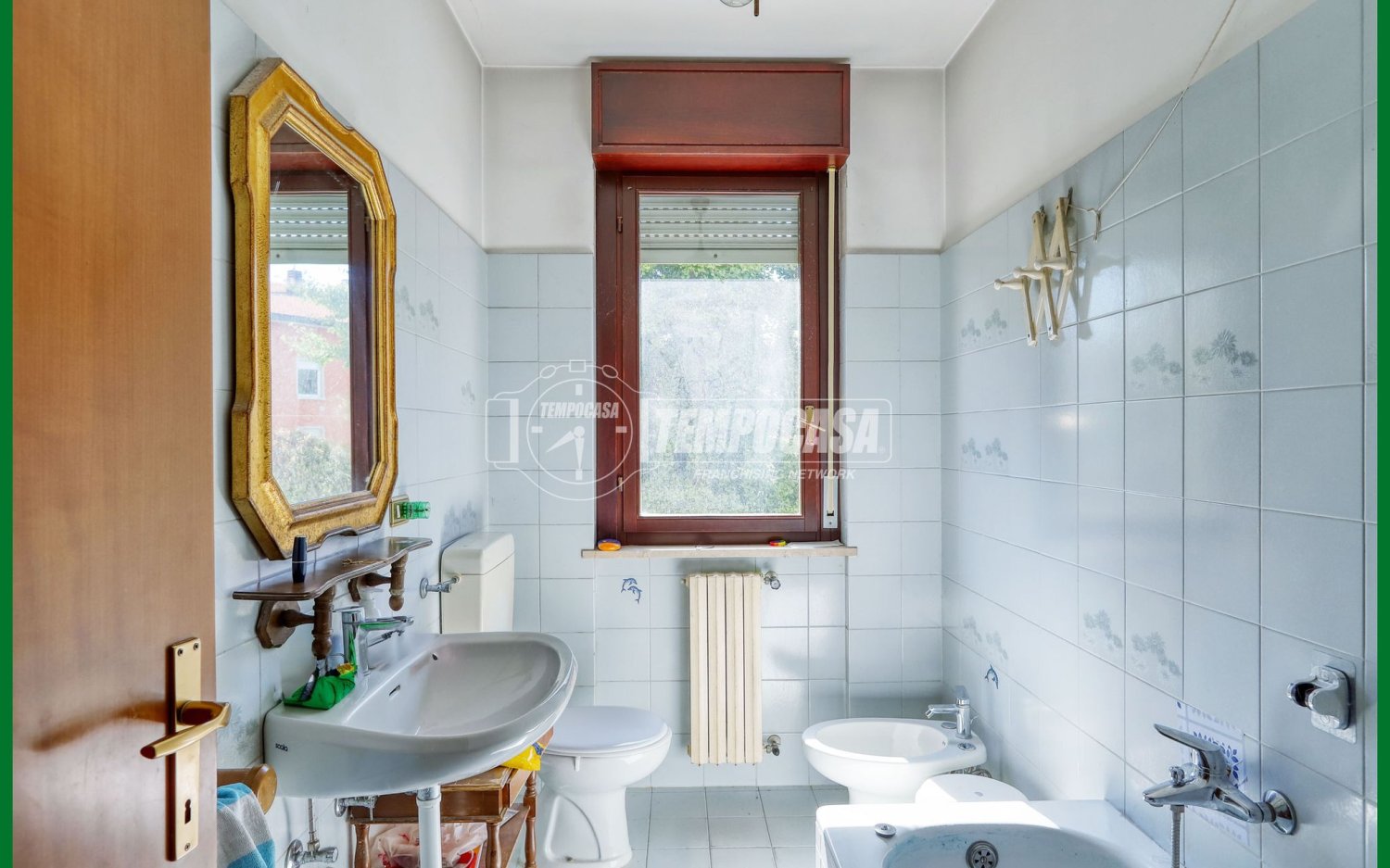 3-salle Appartement à Varese, Italy No. 305182