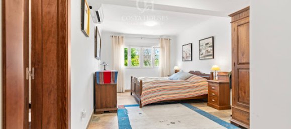 4 bedrooms Villa in Alicante, Spain No. 141742 15