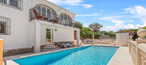 4 bedrooms Villa in Alicante, Spain No. 141742 4