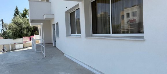 8-salle Bureau à Limassol, Cyprus No. 26423 4