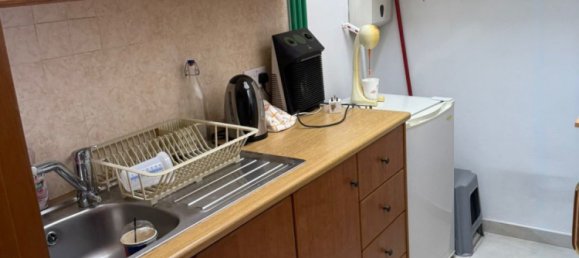 8-salle Bureau à Limassol, Cyprus No. 26423 10