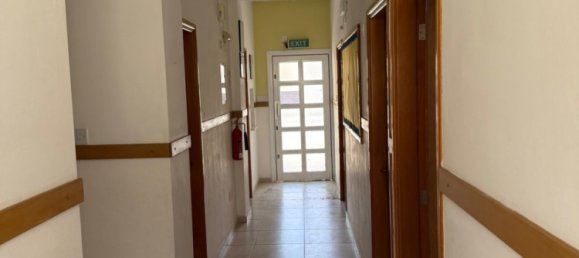 8-salle Bureau à Limassol, Cyprus No. 26423 12