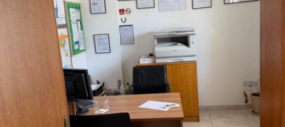 8-salle Bureau à Limassol, Cyprus No. 26423 13