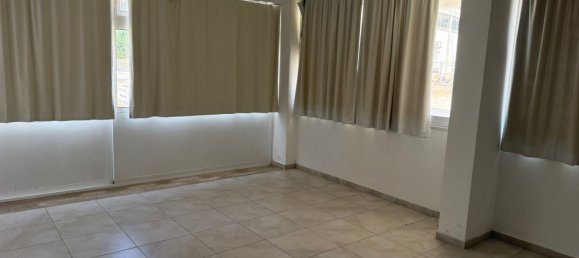 8-salle Bureau à Limassol, Cyprus No. 26423 8