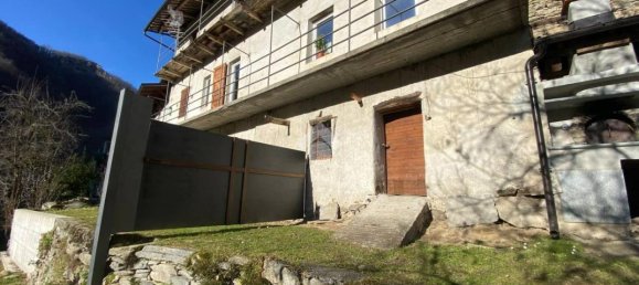 6 rooms House in Brossasco, Italy No. 33730 5
