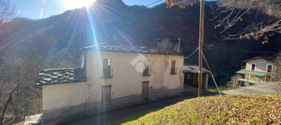 6 rooms House in Brossasco, Italy No. 33730 26