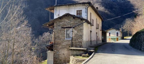 6 rooms House in Brossasco, Italy No. 33730 13