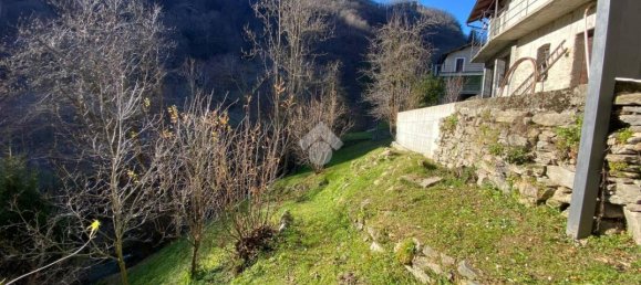 6 rooms House in Brossasco, Italy No. 33730 30