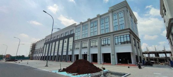 57m² Shop in Jakarta, Indonesia No. 1316 2