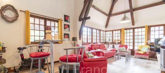 5 bedrooms House in Yvelines, France No. 348088 4