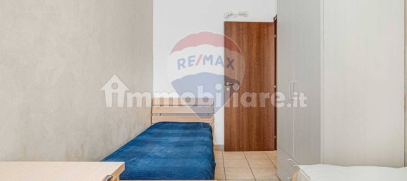Apartamento de 2 dormitorios en Castellanza, Italy No. 309413 15
