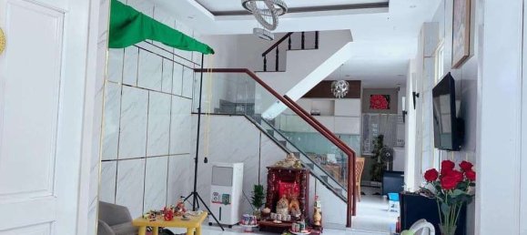 80m² Townhouse in District 7, Vietnam No. 13965 3