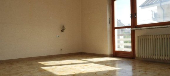 4 rooms Apartment in Esino Lario, Italy No. 182159 18