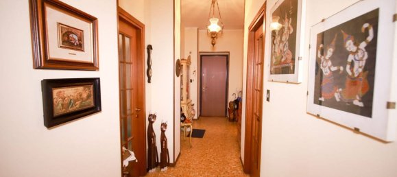 4 rooms Apartment in Esino Lario, Italy No. 182159 7