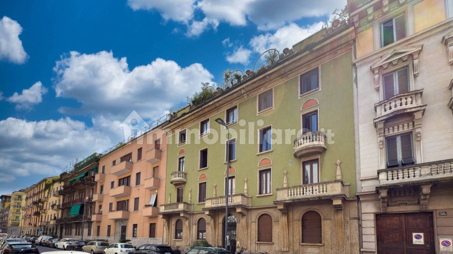 1 bedroom Apartment in Milan, Italy No. 267012