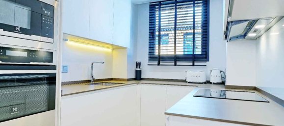 2 bedrooms Apartment in Marbella, Spain No. 189641 7