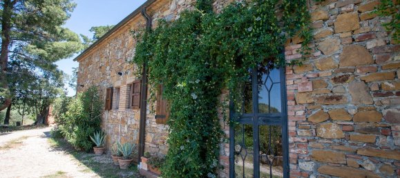 22 rooms House in Trequanda, Italy No. 45959 11